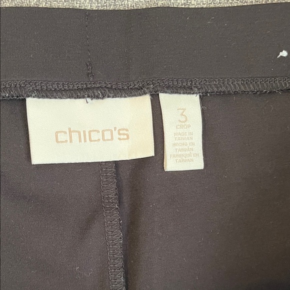 Chico's Black Skinny Pants Crop Size 3 Like New. - Picture 2 of 3